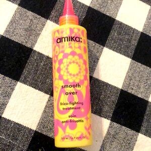 amika brand smoothing cream